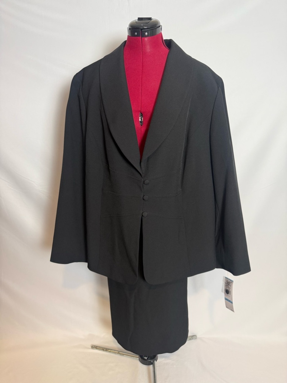 NWT Le Suit Skirt Suit Woman's Size 20W Black 2-Piece Set Blazer & Skirt